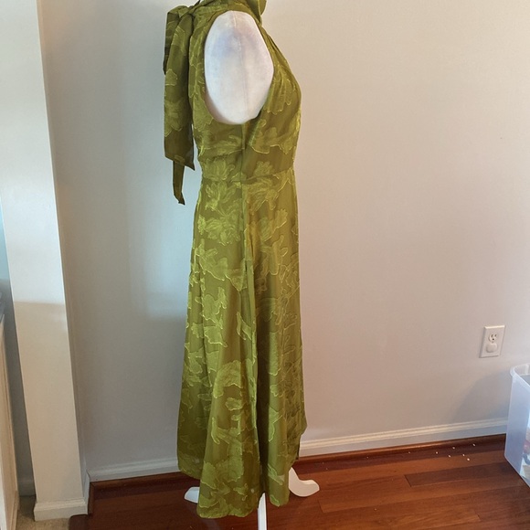NWT Rihoas green Jacquard ranched midi dress - Picture 5 of 15